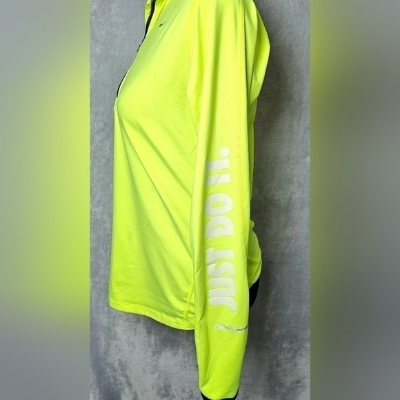 Nike Dri-Fit Quarter Zip Long Sleeve Pullover Size Medium * See Flaws - Picture 3 of 13